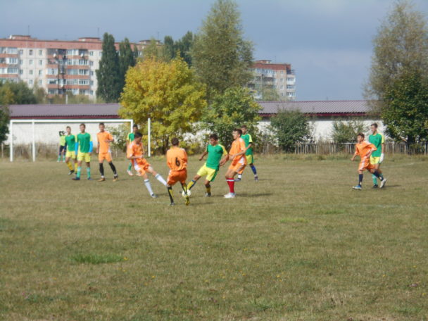 fk-lmz-yunior-sylnishyj-za-yunakiv-slaviji-22