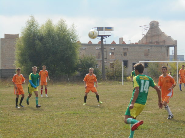 fk-lmz-yunior-sylnishyj-za-yunakiv-slaviji-23